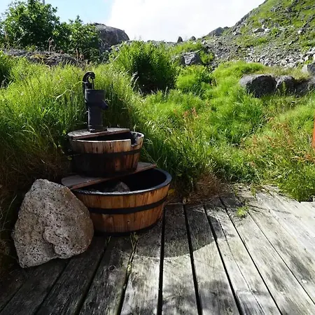 Han/Misafirhane Fisherman's Cabin, Lofoten - 11 Johnbua Ballstad